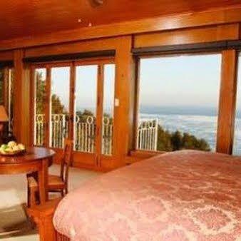 Relais & Chateaux Auberge La Pinsonniere 拉马巴耶 外观 照片