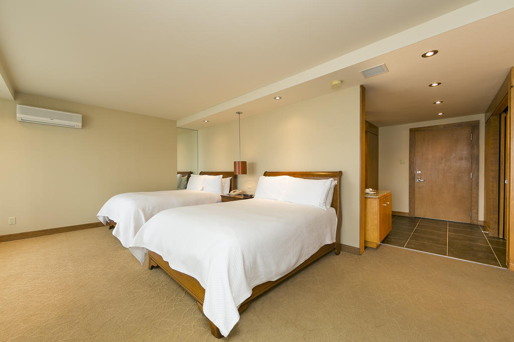 Relais & Chateaux Auberge La Pinsonniere 拉马巴耶 客房 照片